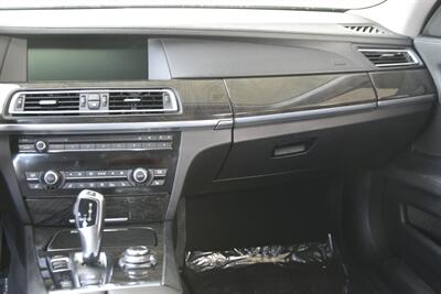 2012 BMW 750Li PREM/SPTS PKG NAV BK/CAM 55K ORIG MILES NICE   - Photo 25 - Stafford, TX 77477