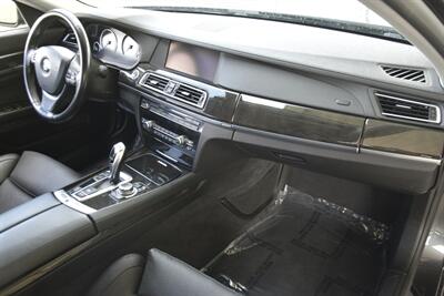 2012 BMW 750Li PREM/SPTS PKG NAV BK/CAM 55K ORIG MILES NICE   - Photo 29 - Stafford, TX 77477