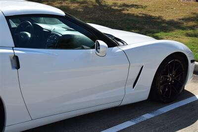 2012 Chevrolet Corvette COUPE 6 SPD MANUAL PREM WHLS FRESH TRADE IN   - Photo 18 - Stafford, TX 77477