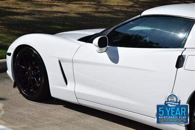 2012 Chevrolet Corvette COUPE 6 SPD MANUAL PREM WHLS FRESH TRADE IN   - Photo 17 - Stafford, TX 77477