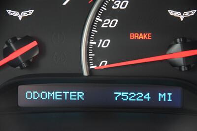 2012 Chevrolet Corvette COUPE 6 SPD MANUAL PREM WHLS FRESH TRADE IN   - Photo 23 - Stafford, TX 77477