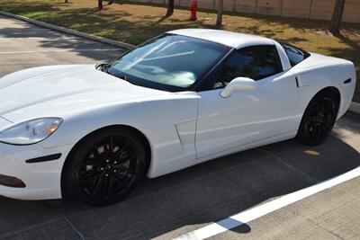 2012 Chevrolet Corvette COUPE 6 SPD MANUAL PREM WHLS FRESH TRADE IN   - Photo 7 - Stafford, TX 77477