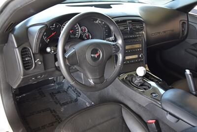 2012 Chevrolet Corvette COUPE 6 SPD MANUAL PREM WHLS FRESH TRADE IN   - Photo 24 - Stafford, TX 77477