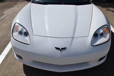 2012 Chevrolet Corvette COUPE 6 SPD MANUAL PREM WHLS FRESH TRADE IN   - Photo 12 - Stafford, TX 77477