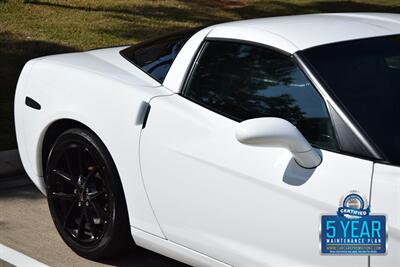 2012 Chevrolet Corvette COUPE 6 SPD MANUAL PREM WHLS FRESH TRADE IN   - Photo 8 - Stafford, TX 77477