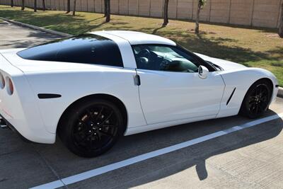 2012 Chevrolet Corvette COUPE 6 SPD MANUAL PREM WHLS FRESH TRADE IN   - Photo 16 - Stafford, TX 77477