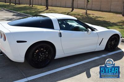 2012 Chevrolet Corvette COUPE 6 SPD MANUAL PREM WHLS FRESH TRADE IN   - Photo 16 - Stafford, TX 77477