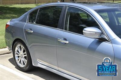 2010 Hyundai Genesis 4.6L V8 LUXURY LTHR ROOF HTD STS HWY MILES CLEAN   - Photo 8 - Stafford, TX 77477