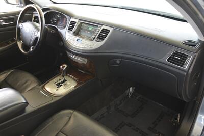 2010 Hyundai Genesis 4.6L V8 LUXURY LTHR ROOF HTD STS HWY MILES CLEAN   - Photo 29 - Stafford, TX 77477
