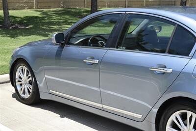 2010 Hyundai Genesis 4.6L V8 LUXURY LTHR ROOF HTD STS HWY MILES CLEAN   - Photo 17 - Stafford, TX 77477