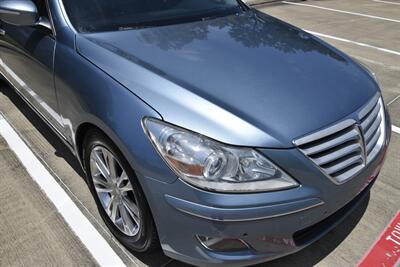 2010 Hyundai Genesis 4.6L V8 LUXURY LTHR ROOF HTD STS HWY MILES CLEAN   - Photo 11 - Stafford, TX 77477