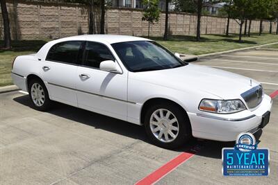 2011 Lincoln Town Car SIGNATURE LIMITED 70K LOW MILES LOADED FRESH TRADE   - Photo 4 - Stafford, TX 77477