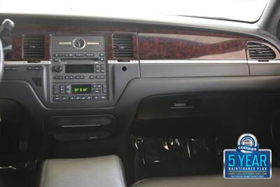 2011 Lincoln Town Car SIGNATURE LIMITED 70K LOW MILES LOADED FRESH TRADE   - Photo 25 - Stafford, TX 77477