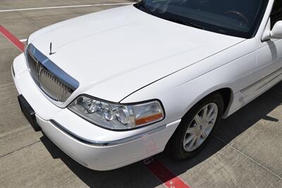 2011 Lincoln Town Car SIGNATURE LIMITED 70K LOW MILES LOADED FRESH TRADE   - Photo 10 - Stafford, TX 77477