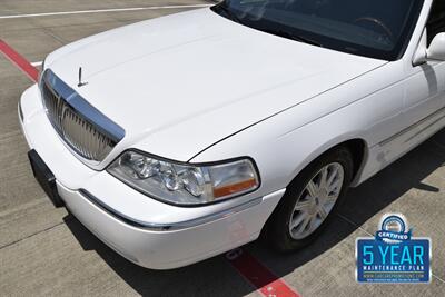 2011 Lincoln Town Car SIGNATURE LIMITED 70K LOW MILES LOADED FRESH TRADE   - Photo 10 - Stafford, TX 77477