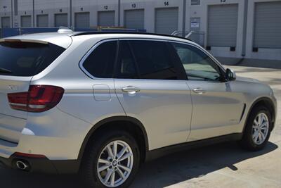 2015 BMW X5 xDrive35d AWD 16K ORIG MILES NAV BK/CAM PANO NICE   - Photo 16 - Stafford, TX 77477