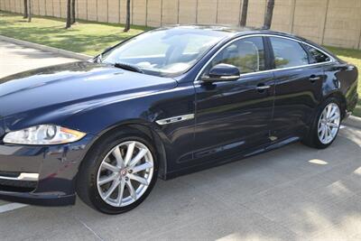 2016 Jaguar XJ L R-Sport AWD 68K LOW MILES NAV PANO ROOF CLEAN   - Photo 22 - Stafford, TX 77477