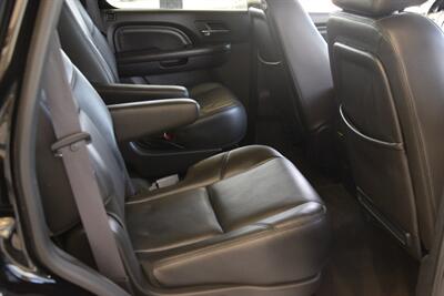 2013 GMC Yukon DENALI NAV BK/CAM REAR DVD HWY MILES CLEAN   - Photo 37 - Stafford, TX 77477