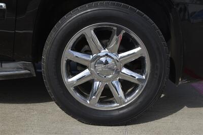 2013 GMC Yukon DENALI NAV BK/CAM REAR DVD HWY MILES CLEAN   - Photo 38 - Stafford, TX 77477