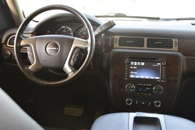 2013 GMC Yukon DENALI NAV BK/CAM REAR DVD HWY MILES CLEAN   - Photo 24 - Stafford, TX 77477