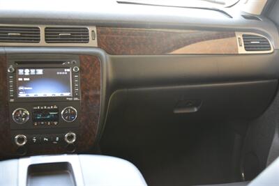 2013 GMC Yukon DENALI NAV BK/CAM REAR DVD HWY MILES CLEAN   - Photo 25 - Stafford, TX 77477