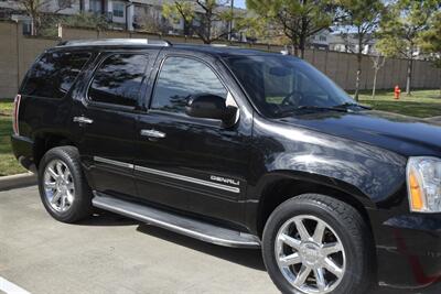 2013 GMC Yukon DENALI NAV BK/CAM REAR DVD HWY MILES CLEAN   - Photo 6 - Stafford, TX 77477