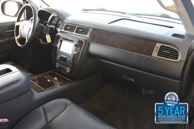 2013 GMC Yukon DENALI NAV BK/CAM REAR DVD HWY MILES CLEAN   - Photo 29 - Stafford, TX 77477