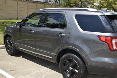 2016 Ford Explorer XLT AWD LTHR HTD SEATS HWY MILES FRESH TRADE   - Photo 14 - Stafford, TX 77477