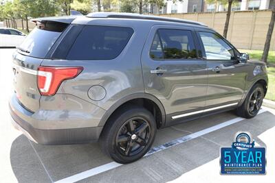 2016 Ford Explorer XLT AWD LTHR HTD SEATS HWY MILES FRESH TRADE   - Photo 13 - Stafford, TX 77477