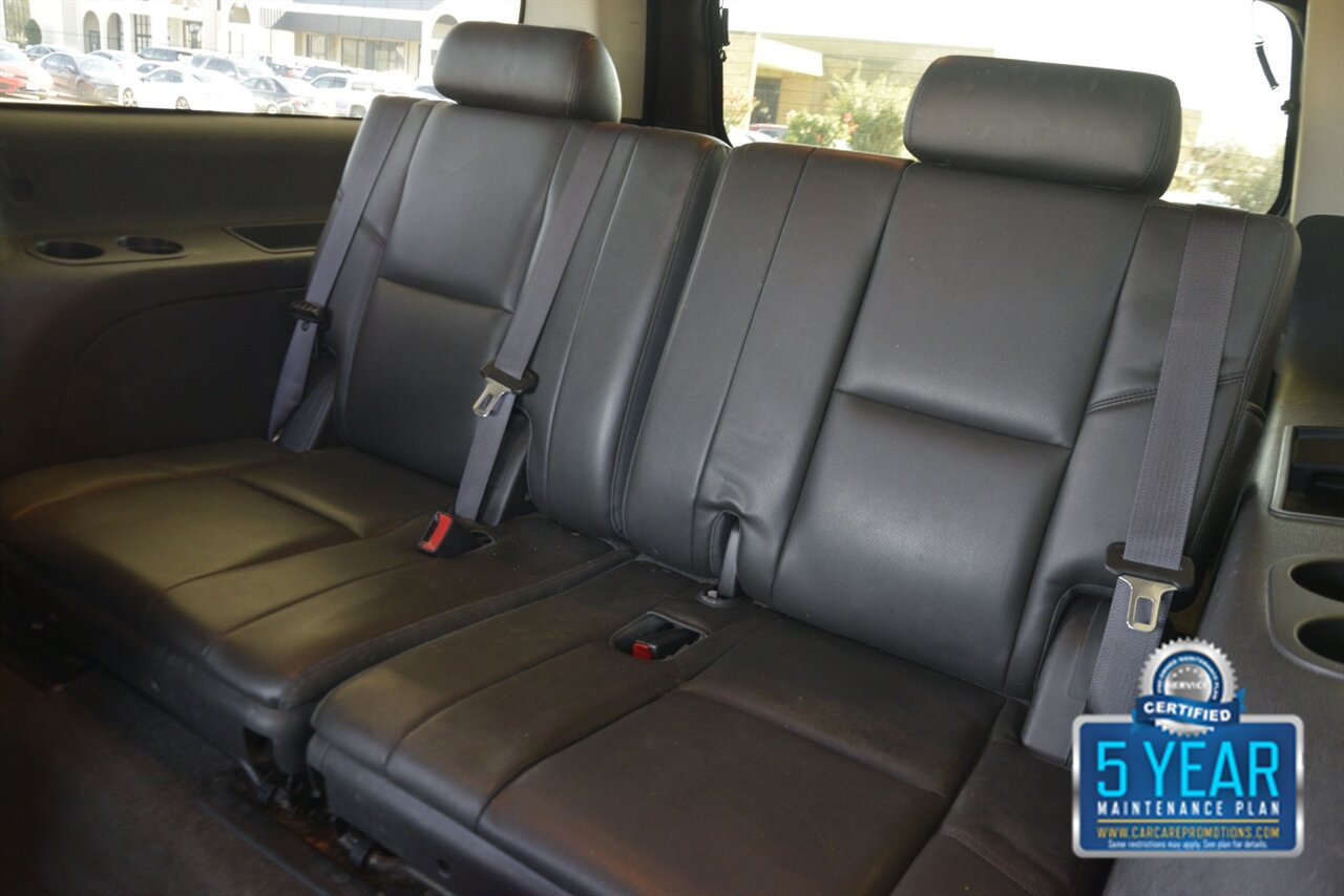 2013 Cadillac Escalade ESV LUXURY AWD NAV BK/CAM S/ROOF FRESH TRADE - Photo 40 - Stafford, TX 77477