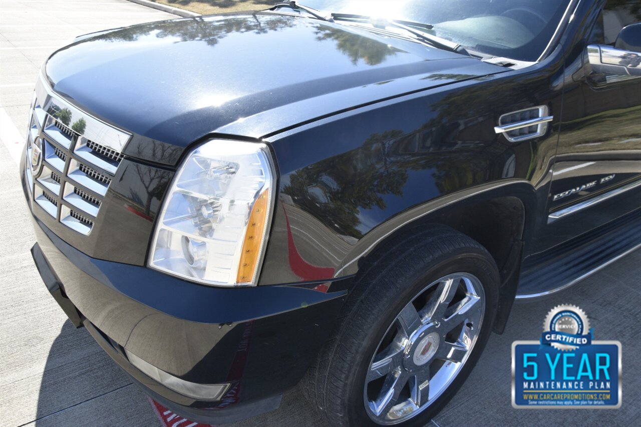 2013 Cadillac Escalade ESV LUXURY AWD NAV BK/CAM S/ROOF FRESH TRADE - Photo 10 - Stafford, TX 77477