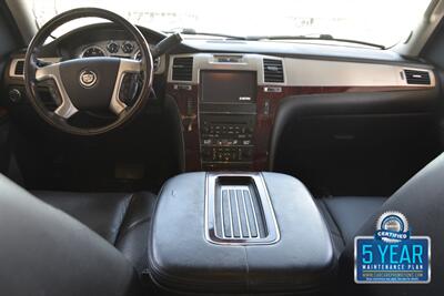 2013 Cadillac Escalade ESV LUXURY AWD NAV BK/CAM S/ROOF FRESH TRADE   - Photo 26 - Stafford, TX 77477