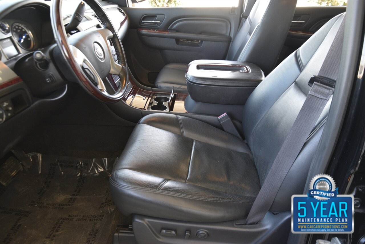 2013 Cadillac Escalade ESV LUXURY AWD NAV BK/CAM S/ROOF FRESH TRADE - Photo 30 - Stafford, TX 77477