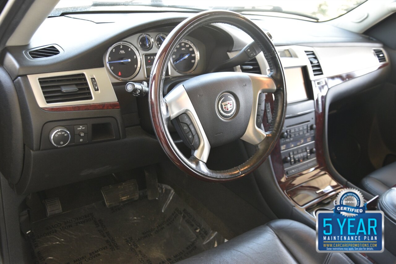 2013 Cadillac Escalade ESV LUXURY AWD NAV BK/CAM S/ROOF FRESH TRADE - Photo 28 - Stafford, TX 77477