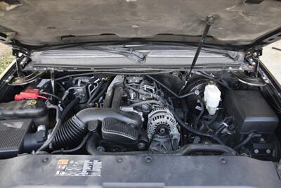 2013 Cadillac Escalade ESV LUXURY AWD NAV BK/CAM S/ROOF FRESH TRADE   - Photo 42 - Stafford, TX 77477