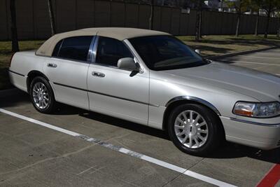 2006 Lincoln Town Car SIGNATURE CARRIAGE TOP 50K LOW MILES FRESH TRADE   - Photo 6 - Stafford, TX 77477