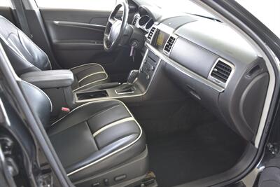 2010 Lincoln MKZ/Zephyr LUXURY LOADED LTHR NAV ROOF FRESH TRADE IN   - Photo 31 - Stafford, TX 77477