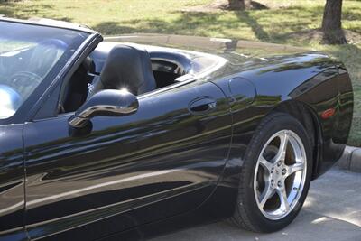 2003 Chevrolet Corvette CONVERTIBLE 6SPD TRIPLE BLK HUD 38K MILES CLEAN   - Photo 8 - Stafford, TX 77477