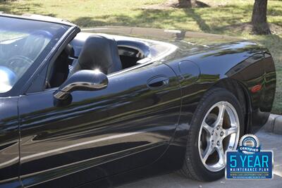 2003 Chevrolet Corvette CONVERTIBLE 6SPD TRIPLE BLK HUD 38K MILES CLEAN   - Photo 8 - Stafford, TX 77477