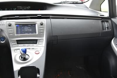 2014 Toyota Prius Three BK/CAM HWY MILES NEW CAR TRADE IN CLEAN   - Photo 24 - Stafford, TX 77477