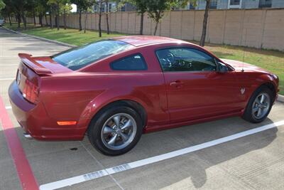 2009 Ford Mustang GT PREMIUM 5SPD MANUAL LTHR FRESH TRADE IN CLEAN   - Photo 14 - Stafford, TX 77477