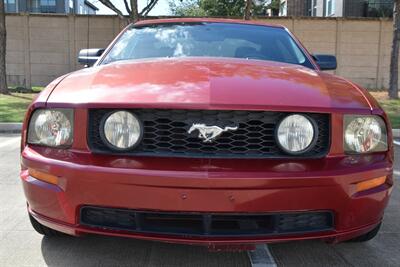 2009 Ford Mustang GT PREMIUM 5SPD MANUAL LTHR FRESH TRADE IN CLEAN   - Photo 3 - Stafford, TX 77477