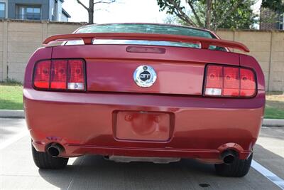 2009 Ford Mustang GT PREMIUM 5SPD MANUAL LTHR FRESH TRADE IN CLEAN   - Photo 20 - Stafford, TX 77477