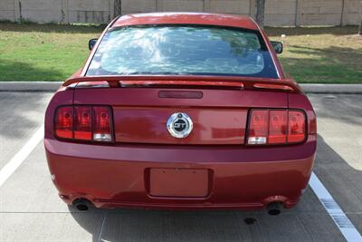 2009 Ford Mustang GT PREMIUM 5SPD MANUAL LTHR FRESH TRADE IN CLEAN   - Photo 19 - Stafford, TX 77477