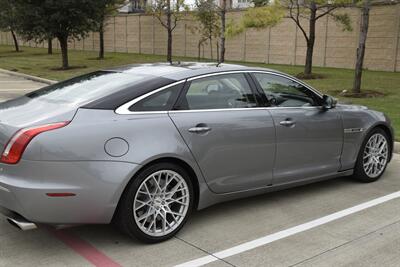 2012 Jaguar XJ L SUPERCHARGED NAV BK/CAM PREM WHLS PANO ROOF NICE   - Photo 19 - Stafford, TX 77477