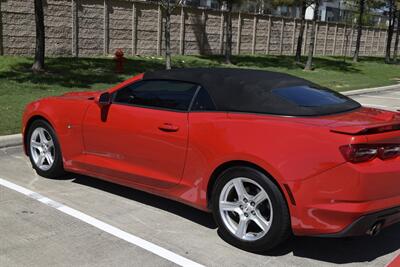 2019 Chevrolet Camaro LT CONVERTIBLE LOADED FRESH TRADE HWY MILES NICE   - Photo 16 - Stafford, TX 77477