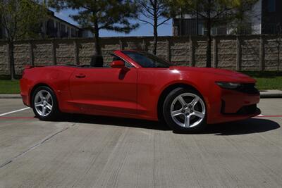 2019 Chevrolet Camaro LT CONVERTIBLE LOADED FRESH TRADE HWY MILES NICE   - Photo 33 - Stafford, TX 77477
