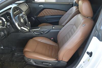 2011 Ford Mustang GT PREMIUM 5SPD AUTO LTHR PREM WHLS FRESH TRADE   - Photo 25 - Stafford, TX 77477