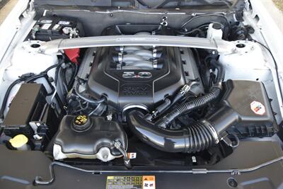 2011 Ford Mustang GT PREMIUM 5SPD AUTO LTHR PREM WHLS FRESH TRADE   - Photo 30 - Stafford, TX 77477