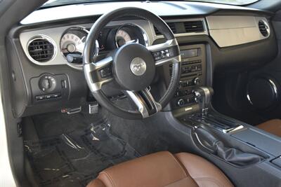 2011 Ford Mustang GT PREMIUM 5SPD AUTO LTHR PREM WHLS FRESH TRADE   - Photo 23 - Stafford, TX 77477